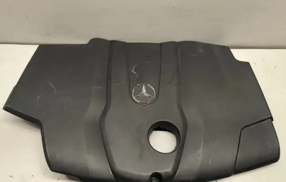 Mercedes-Benz C W205 Engine cover (trim) A6510108512