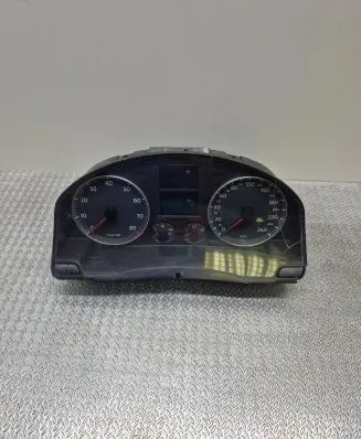 Volkswagen Golf V Speedometer (instrument cluster) A2C53025660 A2C53023102