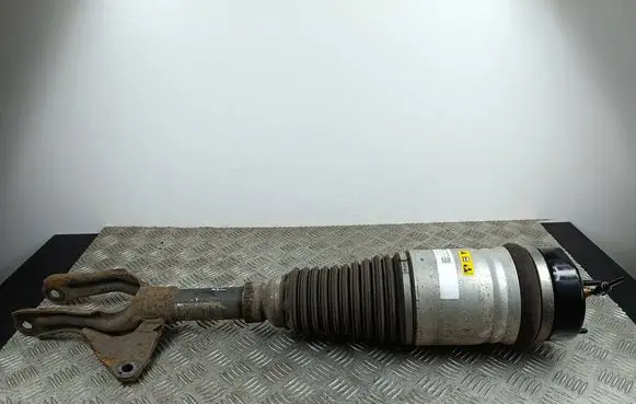 Jeep Grand Cherokee Air suspension front shock absorber P68253209AA 21612500070 15540000894