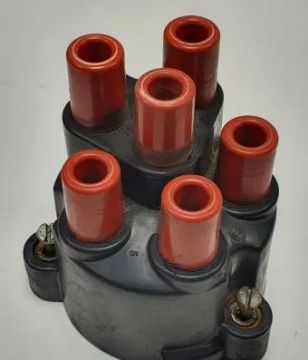 Volvo V70 Spark distributor 1235522408