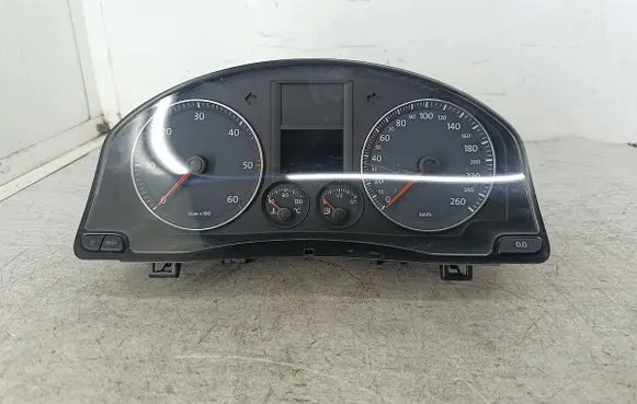Volkswagen Golf V Speedometer (instrument cluster) 1K00920863B