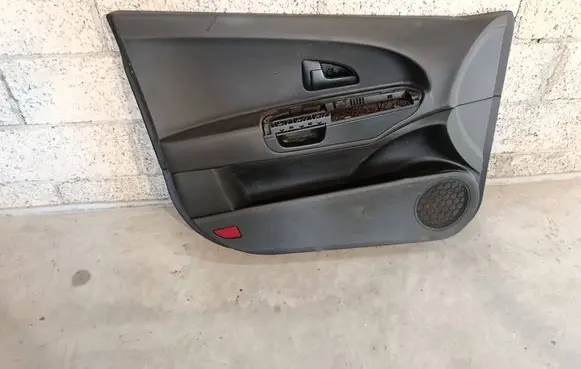 KIA Ceed Front door card panel trim 823101H000