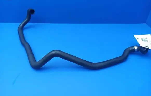 BMW 7 E65 E66 Engine coolant pipe/hose 8377700 11388318 6421837770009