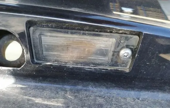 Volvo S60 Number plate light