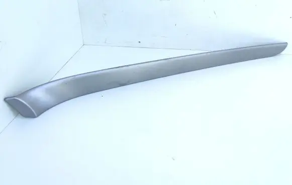 Audi A4 S4 B7 8E 8H Front door trim bar 8E0867410