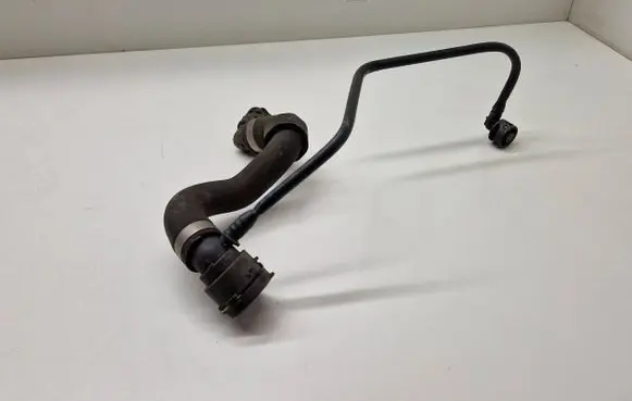 Mercedes-Benz C W205 Engine coolant pipe/hose A2055015200