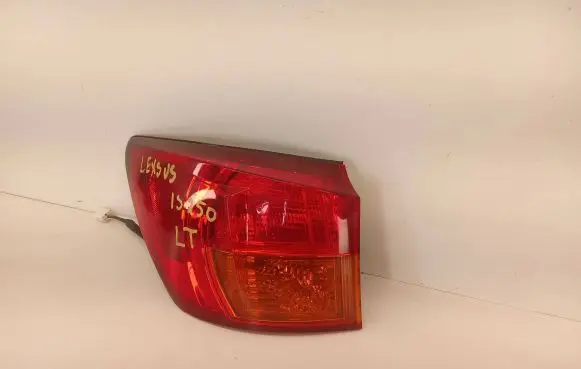 Lexus IS 220D-250-350 Rear/tail lights