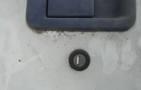 Fiat Ducato Front door lock (next to the handle) 