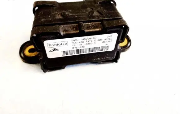 Jaguar XJ X350 ESP acceleration yaw rate sensor 5w9314b296ae 5w93-14b296-ae