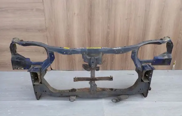 Nissan Almera N16 Front bodywork piece 