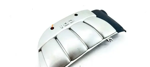 Mercedes-Benz C W203 Engine cover (trim) A6110101167
