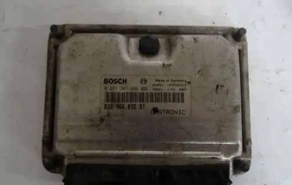 Porsche Cayenne (92A) Engine control unit/module 0261207696