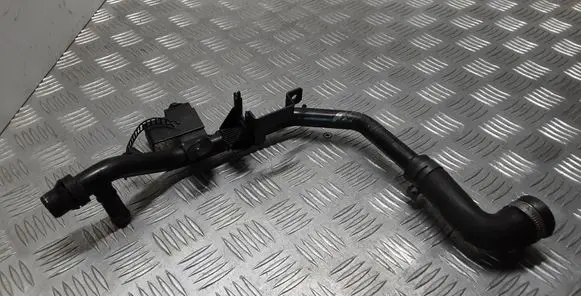 Audi A6 S6 C5 4B Engine coolant pipe/hose 028121065AC