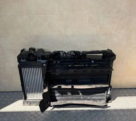 Peugeot 2008 II Radiator support slam panel