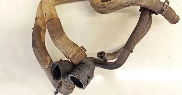 Volkswagen Golf V Engine coolant pipe/hose 1k0122291j