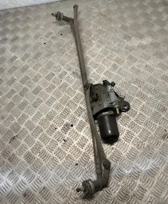 Renault Master II Front wiper linkage and motor