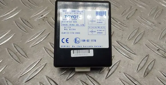 Toyota Corolla Verso AR10 Door control unit/module 897410F010