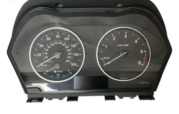 BMW 1 F20 F21 Speedometer (instrument cluster) 9277543 62109277543 17649411