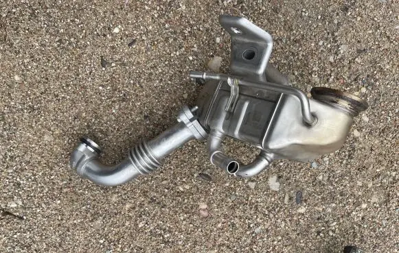 Ford Kuga III EGR valve cooler HG9Q9F464AA