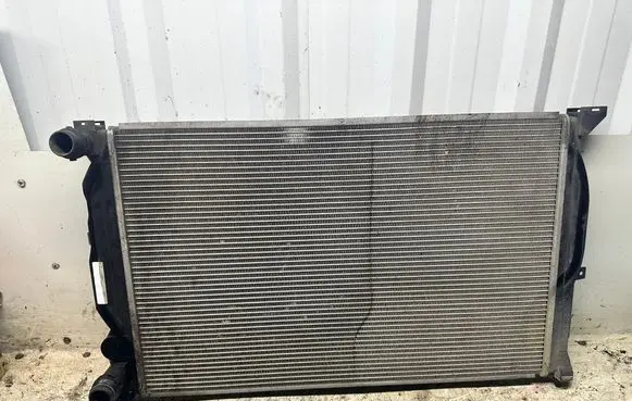 Volkswagen PASSAT B5.5 Coolant radiator