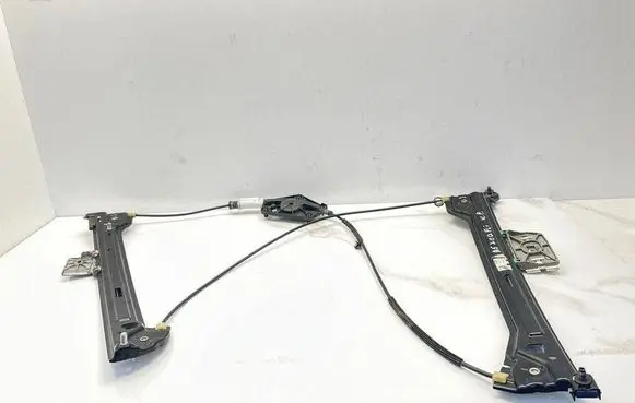 Audi A5 8T 8F Front door electric window regulator 8T0837461