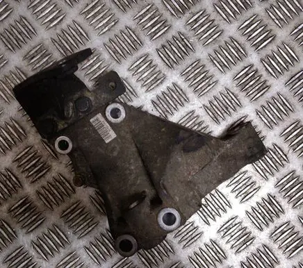 Iveco Daily 6th gen Engine mounting bracket 504105914