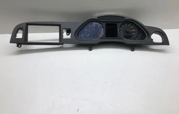 Audi A6 S6 C6 4F Speedometer (instrument cluster) 4F0920950L 4F0910900A