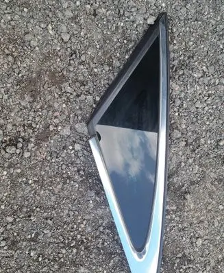 Jaguar XJ X351 Rear side window 43R001025