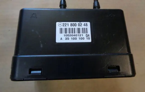 Mercedes-Benz S W221 Voltmeter 