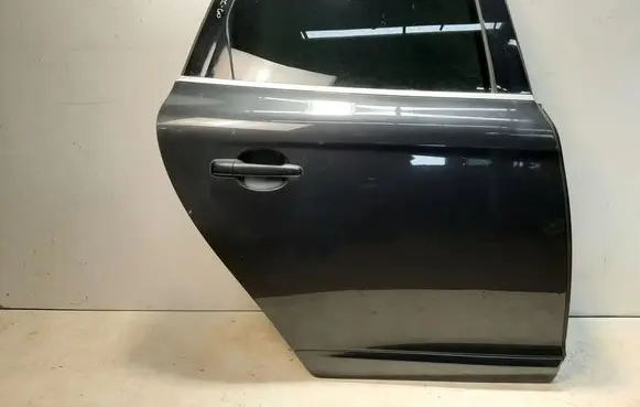 Volvo XC60 Rear door 