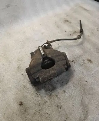 Seat Alhambra (Mk1) Front brake caliper