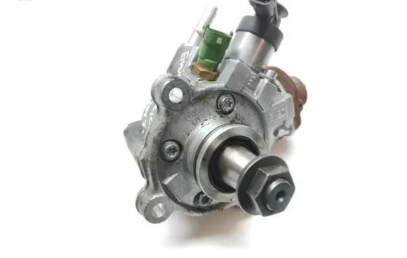 Land Rover Discovery Sport Fuel injection high pressure pump G4D39B395AA 0445010706