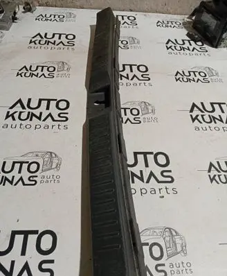 Toyota Corolla Verso AR10 Trunk/boot sill cover protection 647160F010