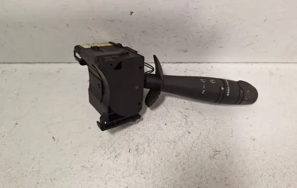 Renault Laguna II Wiper control stalk 8200012245