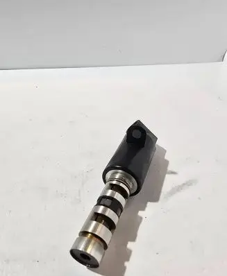 Hyundai Santa Fe Camshaft vanos timing valve 243563E000 071780069