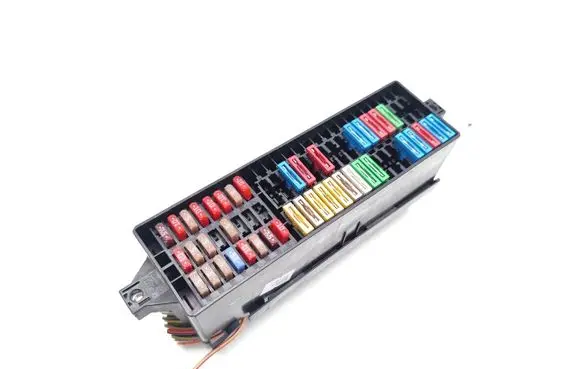 Seat Ibiza IV (6J,6P) Fuse module