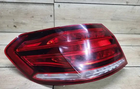 Mercedes-Benz E W212 Rear/tail lights 613901 A2129060703 4806713