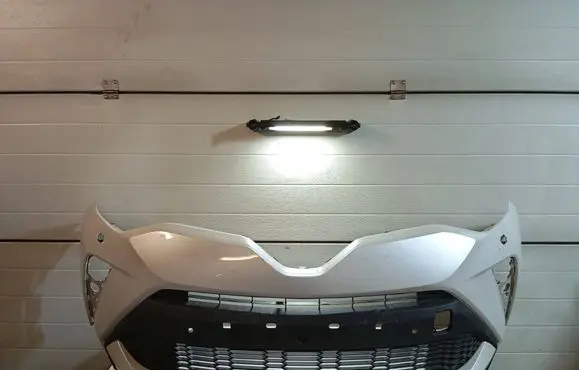 Toyota C-HR I Front bumper 