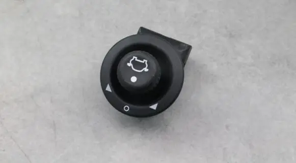 Ford Focus Wing mirror switch 93BG17B676BB 93BG17B676