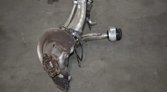 Porsche Panamera (971) Front wheel hub spindle knuckle 971407152R 971407152T 971407152M