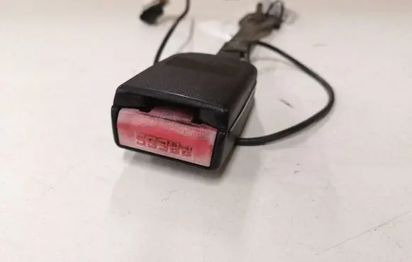Peugeot 307 Front seatbelt buckle A9132AC22
