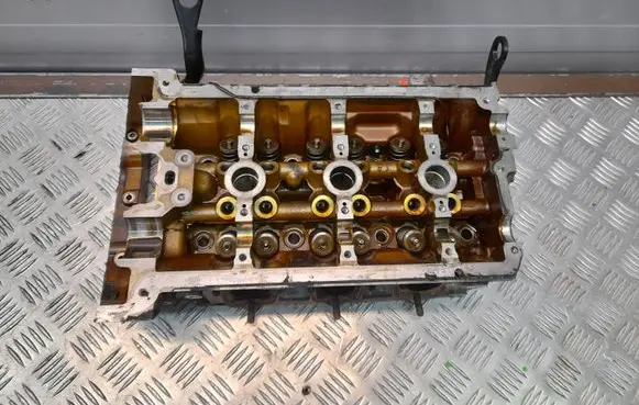 Audi Q5 SQ5 Engine head 06E103404A
