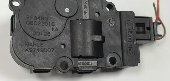 Land Rover Discovery Sport A/C air flow flap actuator/motor EFB490