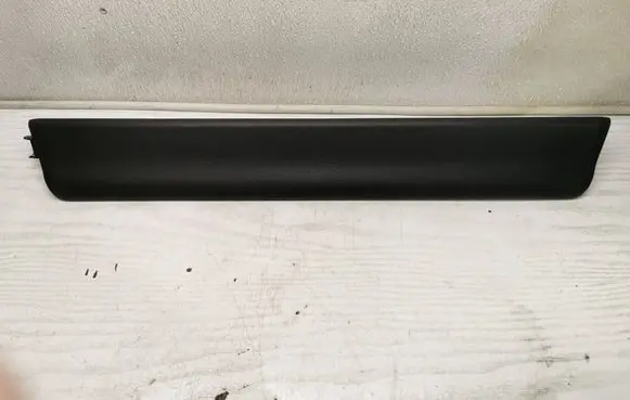 Volvo V60 Front sill trim cover 31306758 BQ2FA