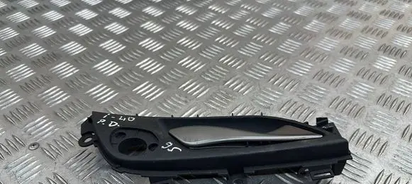 Hyundai i40 Front door interior handle 2611172800