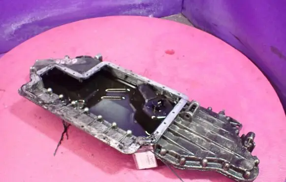 Audi A8 S8 D3 4E Oil sump 057103602E