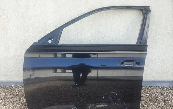 Skoda Kamiq Front door 