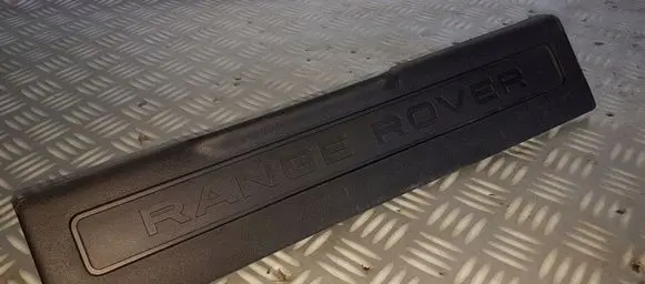 Land Rover Range Rover Evoque L538 Front sill trim cover BJ3213200AE