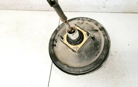Audi A6 S6 C4 4A Brake booster 4a0612105p