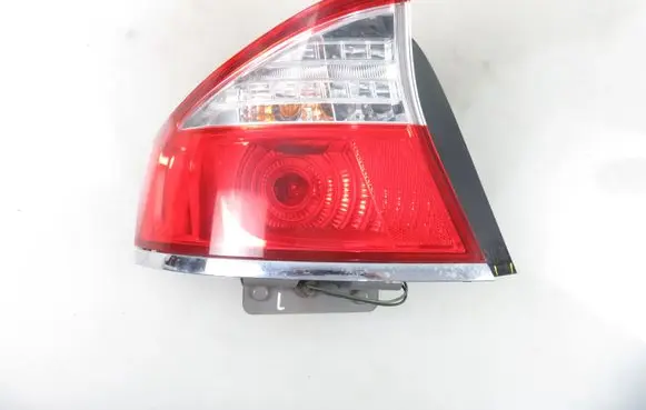 Subaru Legacy Rear/tail lights 22020960